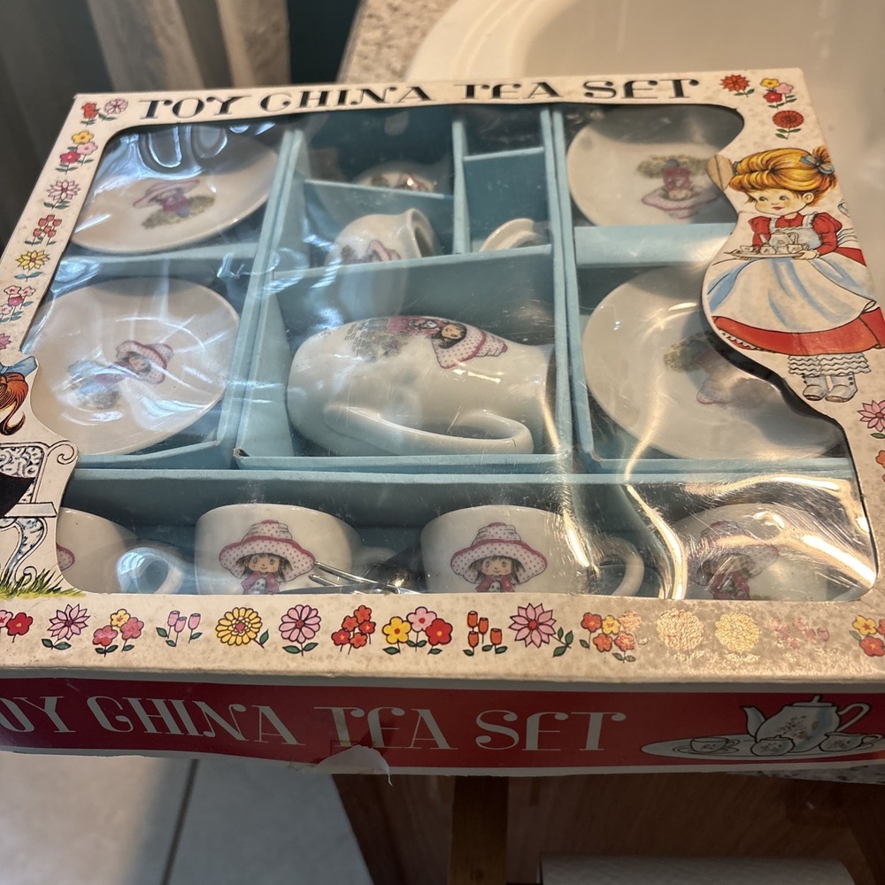 Vintage Toy China Tea Party Porcelain Children’s Play Set Made In Japan